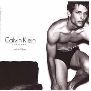 Calvin Klein Men's Black Microfiber Low Rise Brief Medium